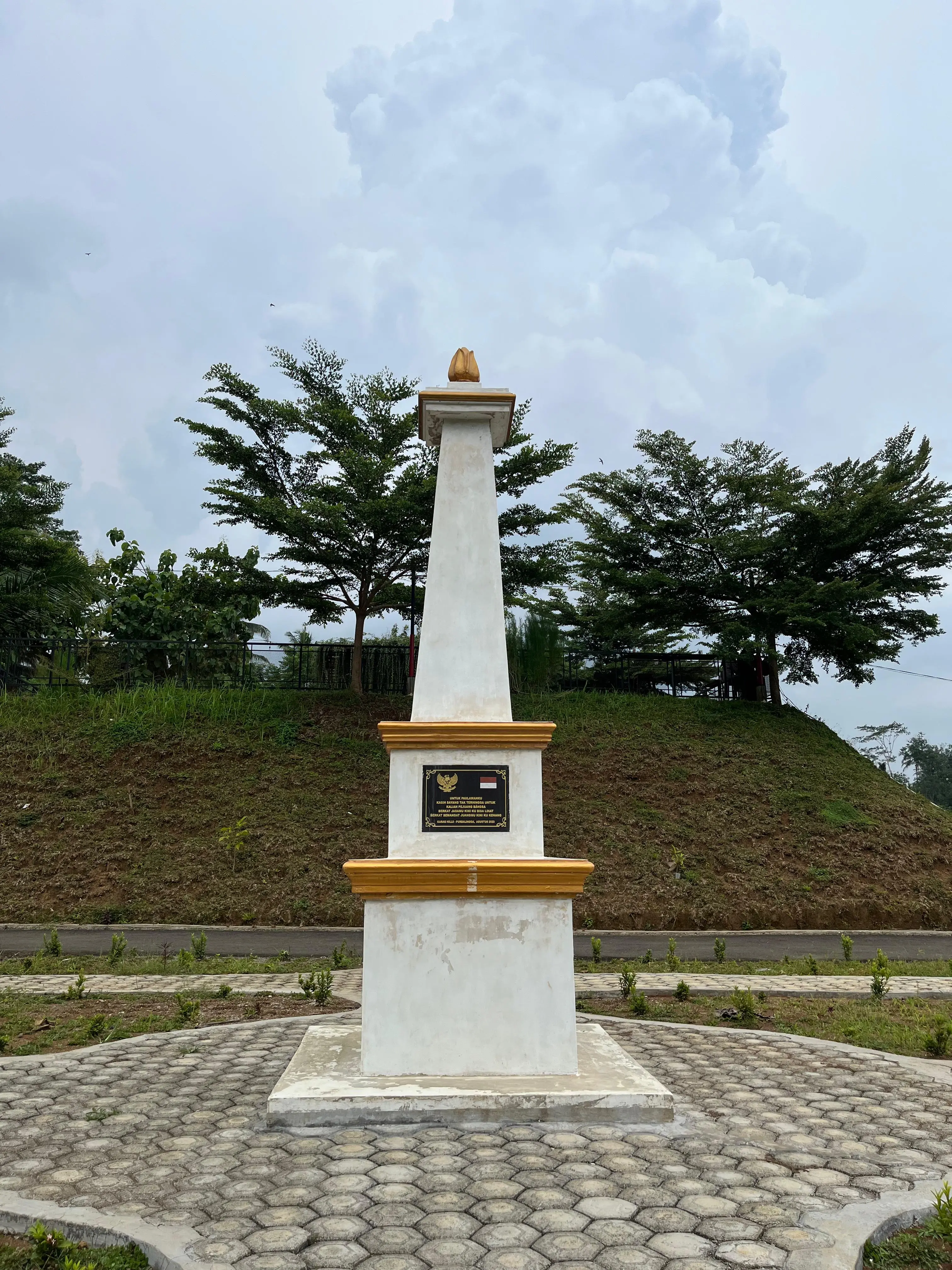 Monumen Sejarah